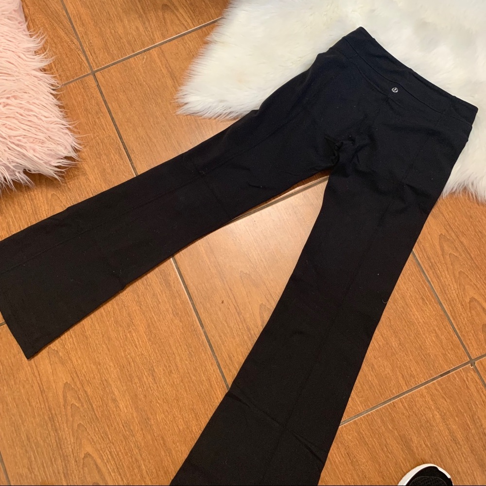 Lululemon black pants size 4 wide leg leggings